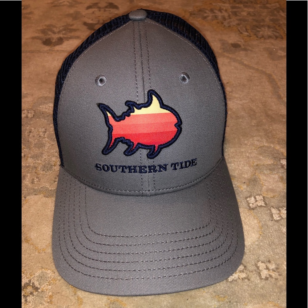 Southern tide hat